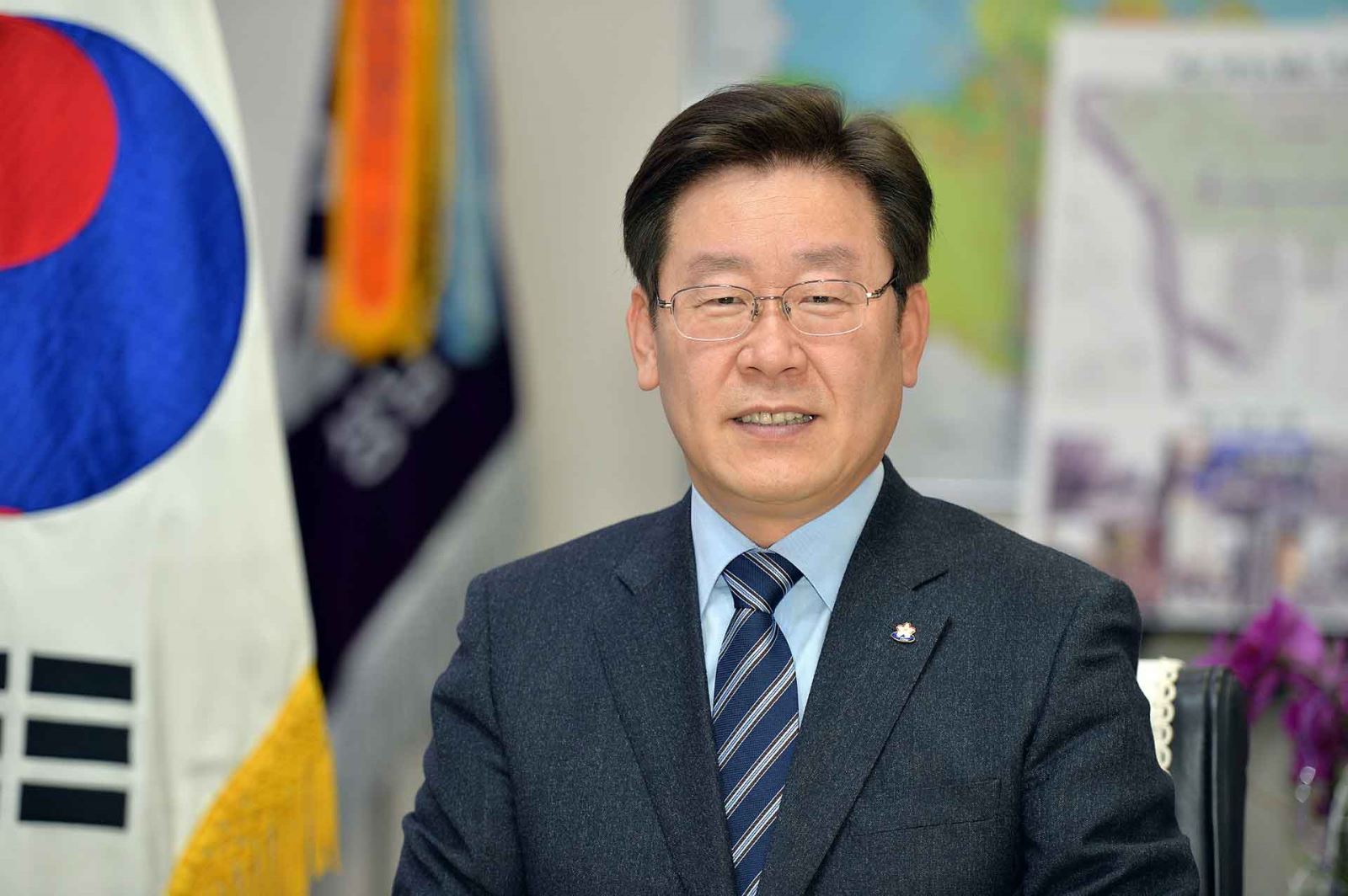 Ứng cử viên Tổng thống Hàn Quốc nêu quan điểm về phi hạt nhân hóa Bán đảo Triều Tiên 