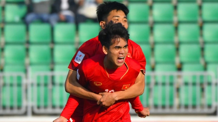 Cổ động viên châu Á chỉ trích trọng tài, tiếc cho U20 Việt Nam 
