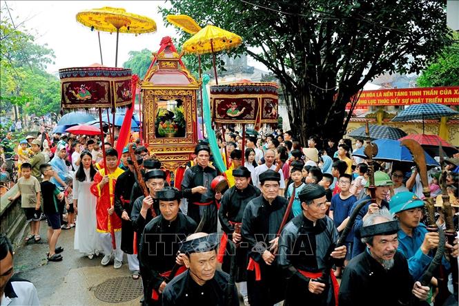 Nhiều lễ hội diễn ra trong dịp nghỉ lễ Giỗ tổ Hùng Vương