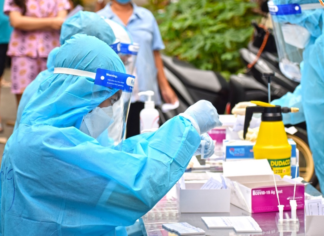 Từ 15/5, tạm dừng xét nghiệm virus SARS-CoV-2 trước khi nhập cảnh vào Việt Nam 