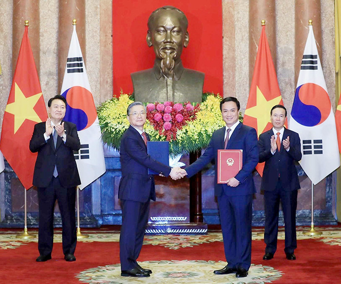 VIDEO: Hải Dương ký kết hợp tác với 2 doanh nghiệp Hàn Quốc