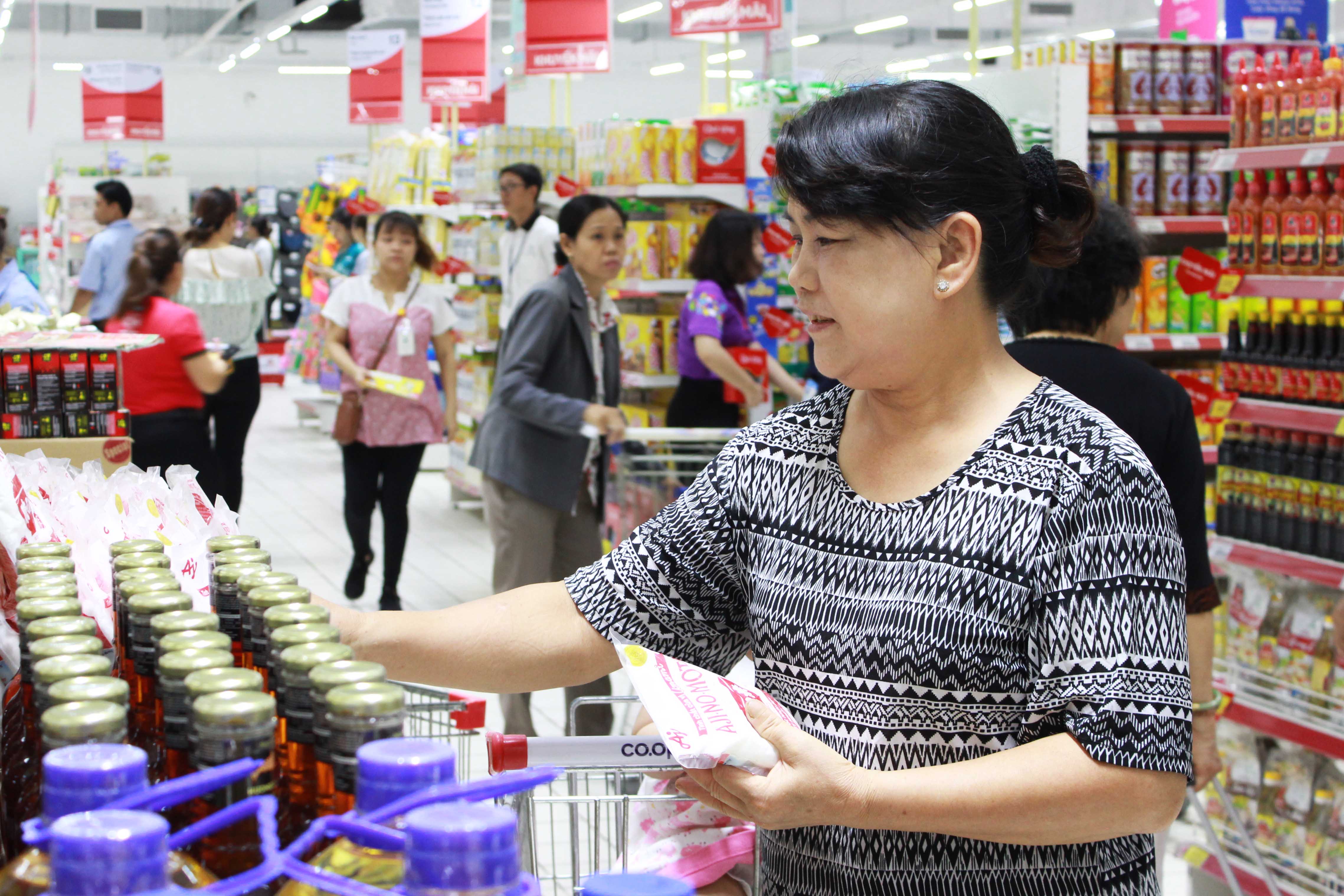 Hàng Việt 'so găng' với sản phẩm Thái