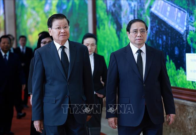 Thủ tướng Phạm Minh Chính tiếp Tổng Bí thư, Chủ tịch nước Lào Thongloun Sisoulith 