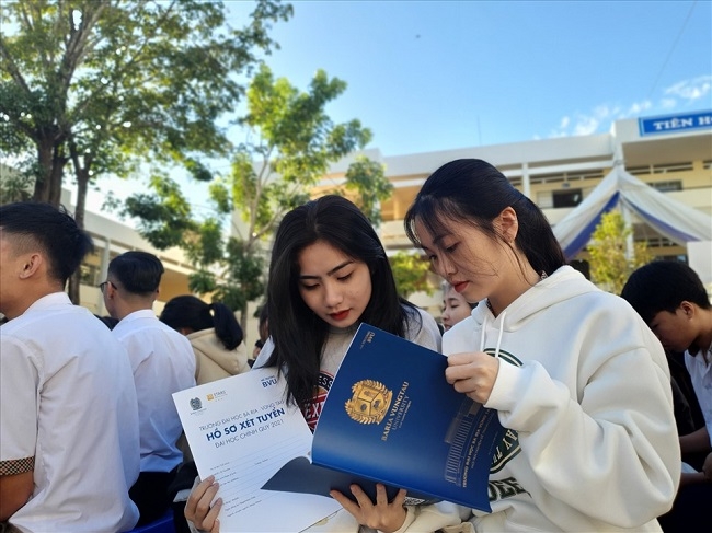 Hơn 6 nghìn thí sinh đăng ký xét tuyển vào Trường Đại học Sư phạm Kỹ thuật Hưng Yên
