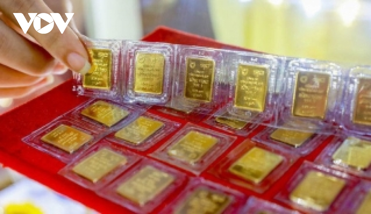 Giá vàng tiếp tục trượt dài, dự báo rớt xuống 47 triệu 