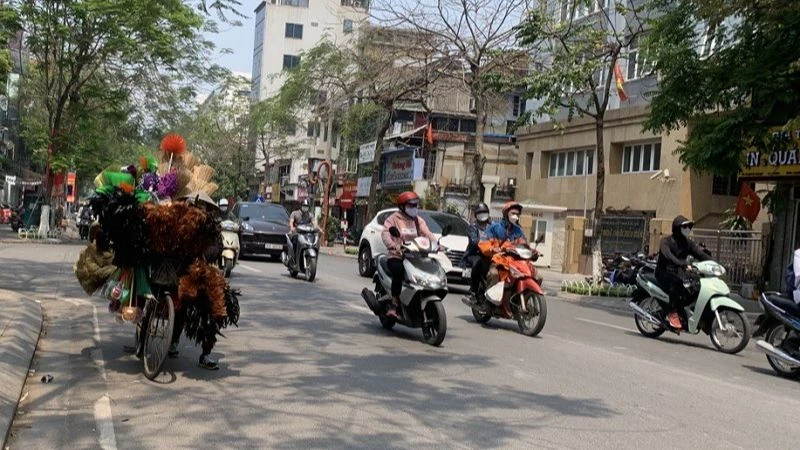 Ngày 15/9, Bắc Bộ có nơi nắng nóng, chiều tối và đêm mưa to cục bộ