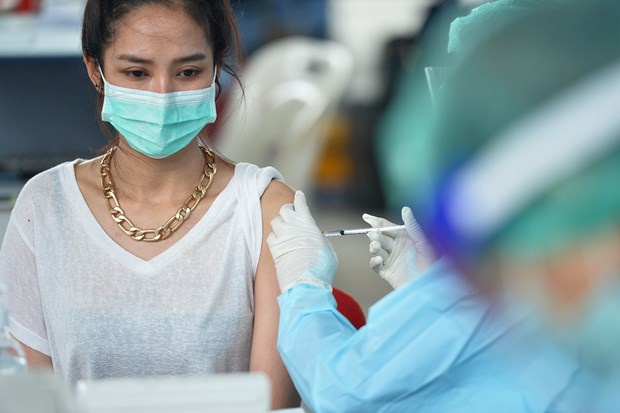 Thái Lan dùng cách tiêm dưới da để tiết kiệm vaccine
