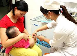 Giám sát công tác tiêm chủng vắc xin phòng bệnh lao và bệnh viêm gan B
