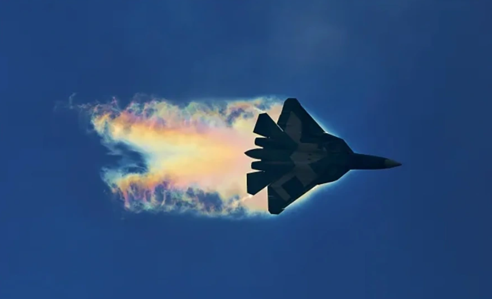 Hệ thống phòng không Ukraine “tan tác” trong cuộc tập kích của Su-57