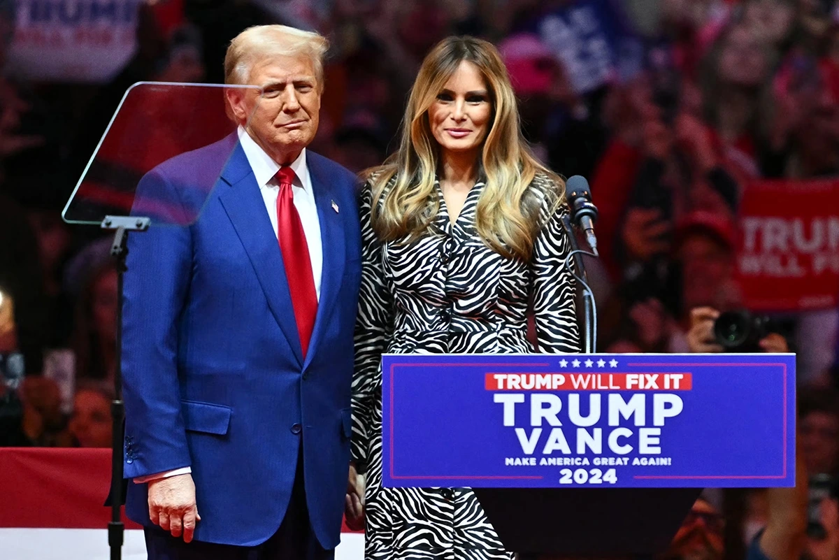 Bà Melania bất ngờ xuất hiện trong sự kiện tranh cử của ông Trump