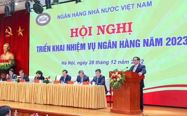 Vai trò là huyết mạch nền kinh tế, nhiệm vụ của ngành ngân hàng rất nặng nề trong năm 2023