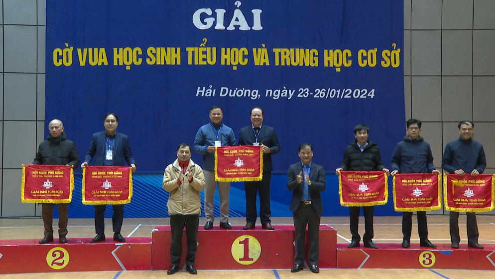 BẾ MẠC GIẢI CỜ VUA HỌC SINH TIỂU HỌC VÀ TRUNG HỌC CƠ SỞ