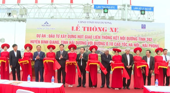 THÔNG XE NÚT GIAO CAO TỐC HÀ NỘI - HẢI PHÒNG VỚI ĐƯỜNG TỈNH 392