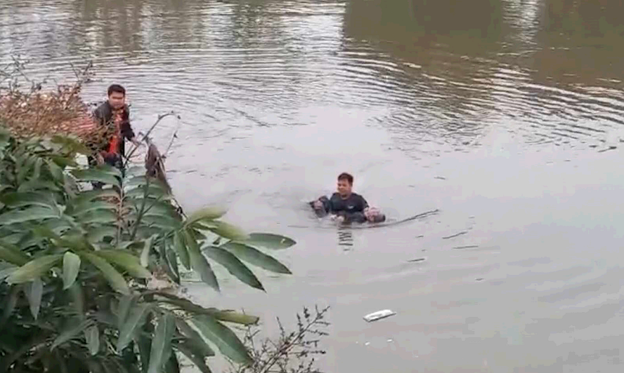 Tìm thấy thi thể người đàn ông đuối nước trên sông Mè