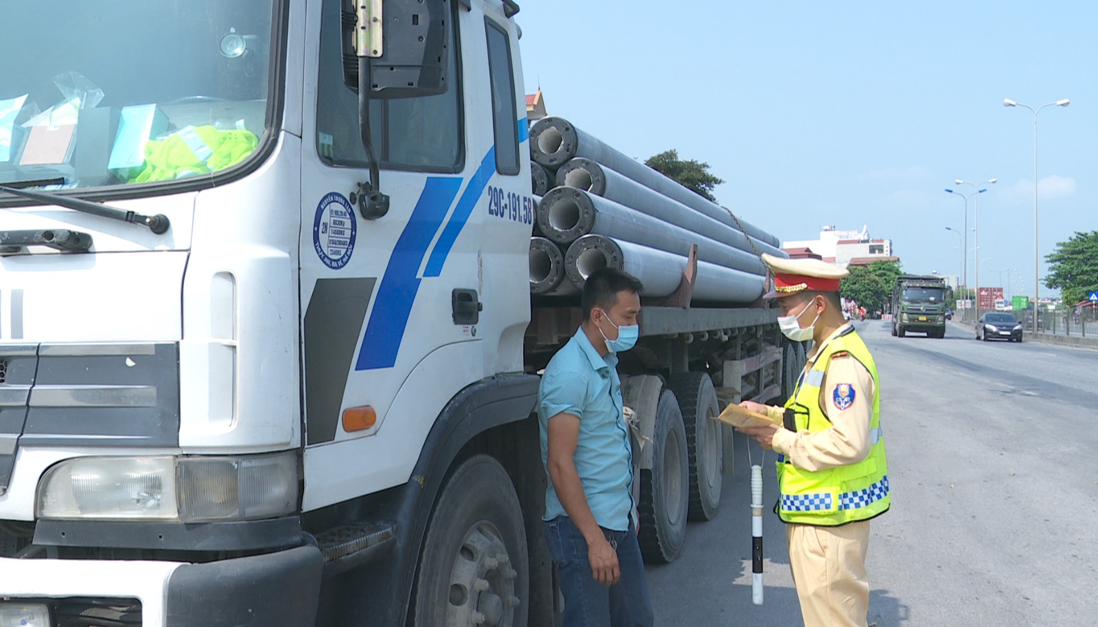 AN TOÀN GIAO THÔNG: GIẢI PHÁP ĐẢM BẢO AN TOÀN GIAO THÔNG TUYẾN QUỐC LỘ 5