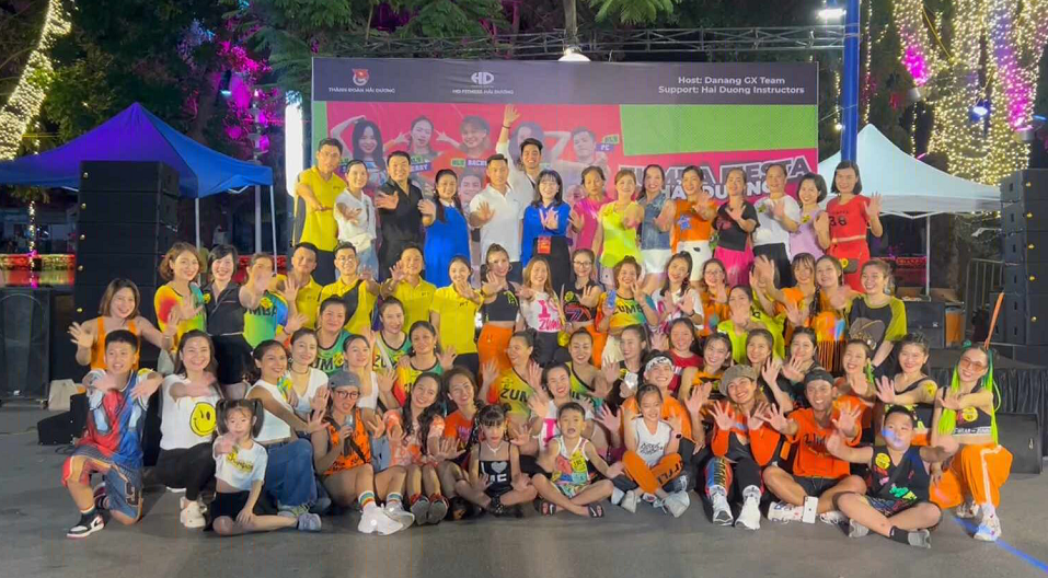 Gần 200 vũ công tham gia Zumba Fiesta Hải Dương