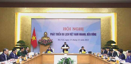 THÚC ĐẨY PHÁT TRIỂN DU LỊCH VIỆT NAM NHANH, BỀN VỮNG