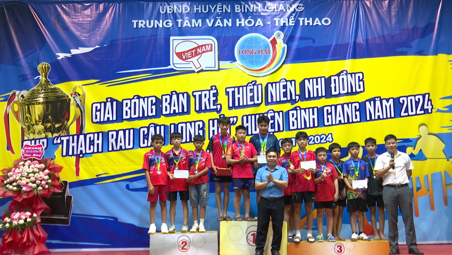 BÌNH GIANG TỔ CHỨC THÀNH CÔNG GIẢI BÓNG BÀN TRẺ THIẾU NIÊN, NHI ĐỒNG 2024