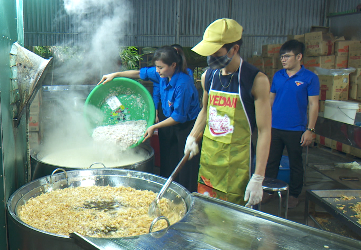 PHONG TRÀO THANH NIÊN LÀM KINH TẾ GIỎI Ở THỊ XÃ KINH MÔN